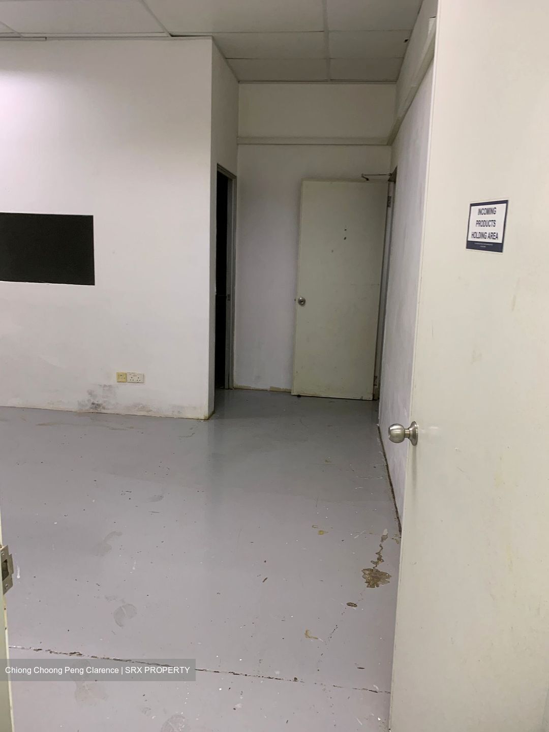 Mandai Link (D25), Warehouse #546809441